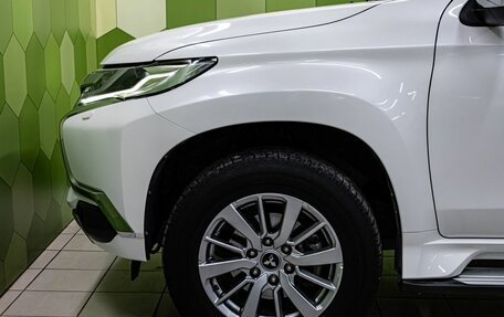 Mitsubishi Pajero Sport III рестайлинг, 2017 год, 2 800 000 рублей, 9 фотография