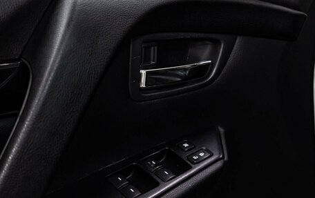 Mitsubishi Pajero Sport III рестайлинг, 2017 год, 2 800 000 рублей, 25 фотография