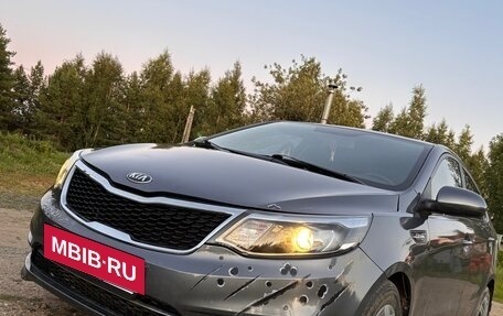 KIA Rio III рестайлинг, 2015 год, 630 000 рублей, 2 фотография