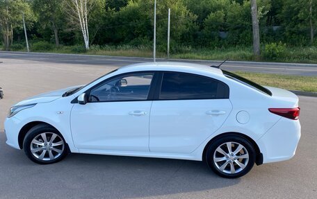 KIA Rio IV, 2019 год, 1 300 000 рублей, 5 фотография