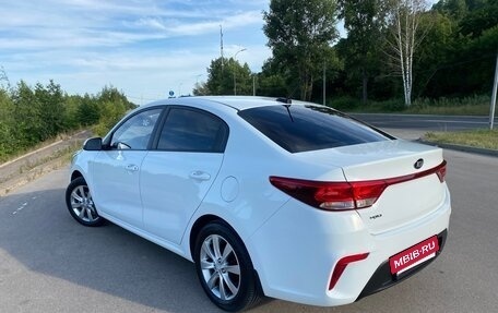 KIA Rio IV, 2019 год, 1 300 000 рублей, 3 фотография