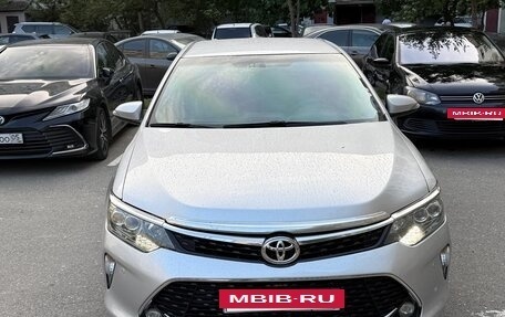 Toyota Camry, 2012 год, 1 580 000 рублей, 6 фотография