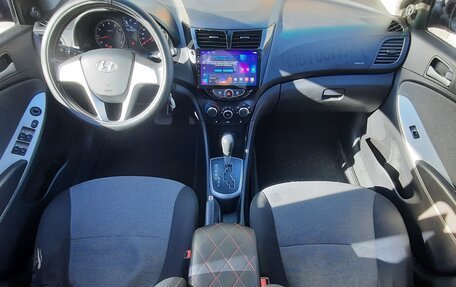 Hyundai Solaris II рестайлинг, 2012 год, 670 000 рублей, 10 фотография