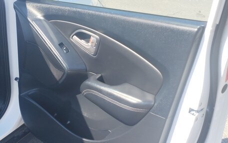 Hyundai ix35 I рестайлинг, 2012 год, 1 450 000 рублей, 18 фотография