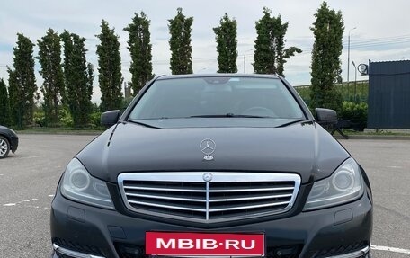 Mercedes-Benz C-Класс, 2011 год, 1 200 000 рублей, 6 фотография