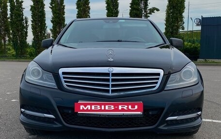 Mercedes-Benz C-Класс, 2011 год, 1 200 000 рублей, 15 фотография
