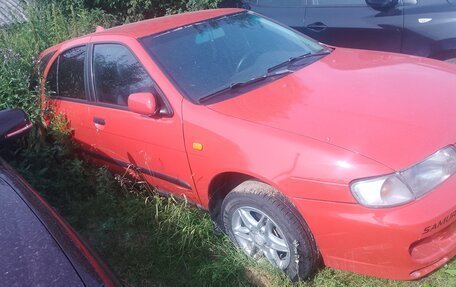 Nissan Almera, 1998 год, 300 000 рублей, 2 фотография
