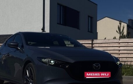 Mazda 3, 2020 год, 1 950 000 рублей, 8 фотография