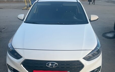 Hyundai Solaris II рестайлинг, 2018 год, 850 000 рублей, 8 фотография
