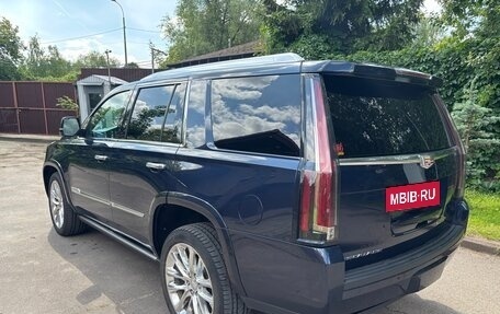 Cadillac Escalade IV, 2019 год, 5 500 000 рублей, 3 фотография