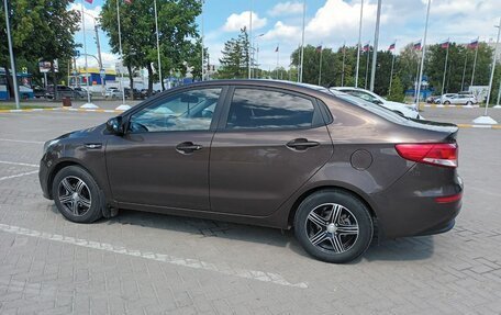 KIA Rio III рестайлинг, 2015 год, 920 000 рублей, 7 фотография