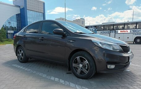 KIA Rio III рестайлинг, 2015 год, 920 000 рублей, 3 фотография