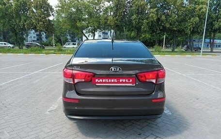 KIA Rio III рестайлинг, 2015 год, 920 000 рублей, 5 фотография