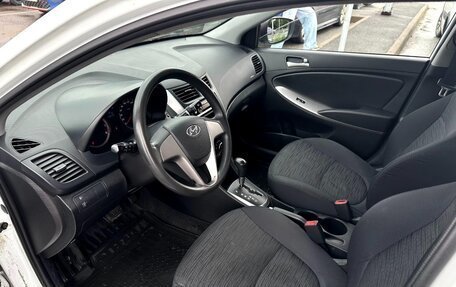 Hyundai Solaris II рестайлинг, 2015 год, 830 000 рублей, 12 фотография