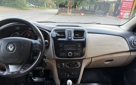 Renault Logan II, 2014 год, 700 000 рублей, 7 фотография