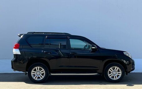 Toyota Land Cruiser Prado 150 рестайлинг 2, 2010 год, 2 550 000 рублей, 5 фотография