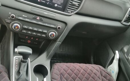 KIA Sportage IV рестайлинг, 2020 год, 2 000 000 рублей, 7 фотография