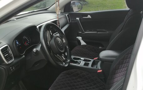 KIA Sportage IV рестайлинг, 2020 год, 2 000 000 рублей, 13 фотография