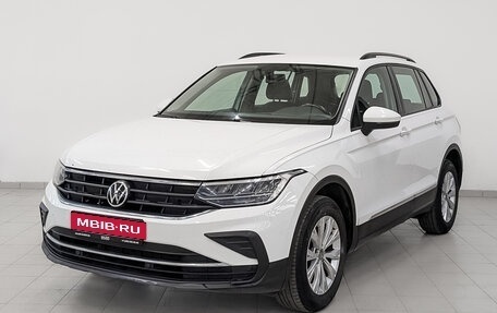 Volkswagen Tiguan II, 2021 год, 1 720 000 рублей, 1 фотография