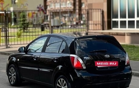 KIA Rio II, 2010 год, 600 000 рублей, 18 фотография