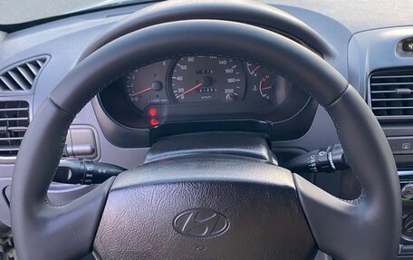 Hyundai Accent II, 2002 год, 325 000 рублей, 6 фотография