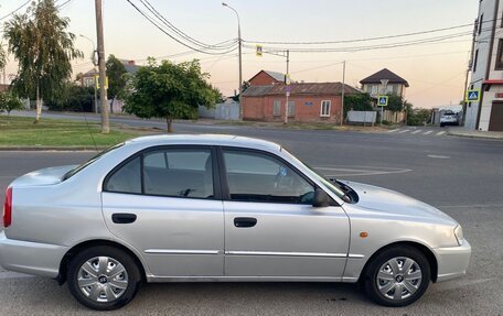 Hyundai Accent II, 2002 год, 325 000 рублей, 3 фотография