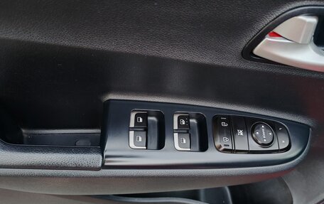 KIA Rio IV, 2020 год, 1 595 000 рублей, 7 фотография