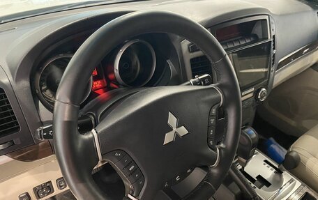 Mitsubishi Pajero IV, 2019 год, 3 639 000 рублей, 15 фотография