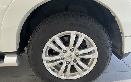 Mitsubishi Pajero IV, 2019 год, 3 639 000 рублей, 13 фотография