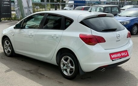 Opel Astra J, 2011 год, 549 121 рублей, 5 фотография