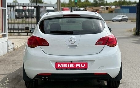 Opel Astra J, 2011 год, 549 121 рублей, 4 фотография