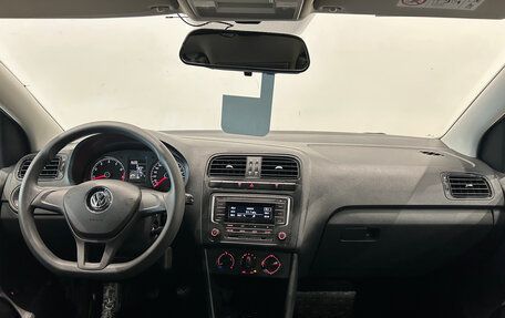 Volkswagen Polo VI (EU Market), 2017 год, 1 099 000 рублей, 17 фотография