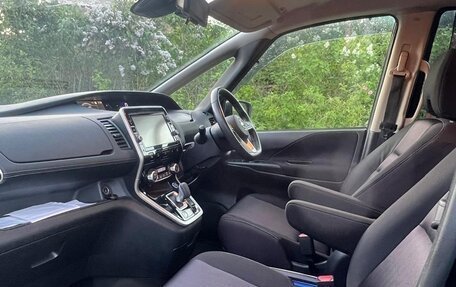 Nissan Serena IV, 2018 год, 1 900 000 рублей, 6 фотография