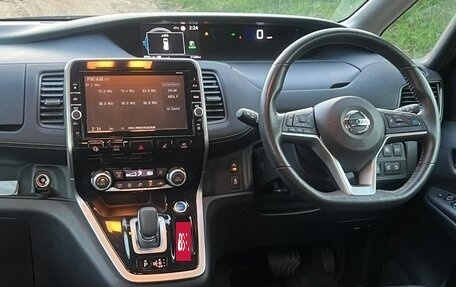 Nissan Serena IV, 2018 год, 1 900 000 рублей, 5 фотография