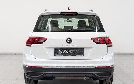 Volkswagen Tiguan II, 2021 год, 1 720 000 рублей, 6 фотография