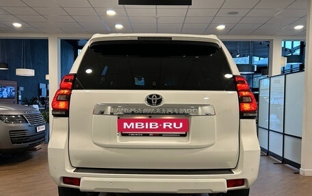 Toyota Land Cruiser Prado 150 рестайлинг 2, 2020 год, 5 390 000 рублей, 3 фотография