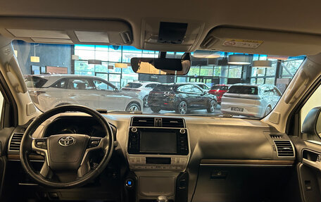 Toyota Land Cruiser Prado 150 рестайлинг 2, 2020 год, 5 390 000 рублей, 17 фотография