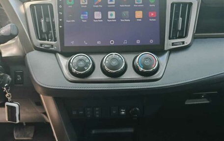 Toyota RAV4, 2014 год, 2 150 000 рублей, 4 фотография