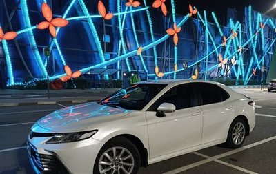 Toyota Camry, 2021 год, 4 450 000 рублей, 1 фотография