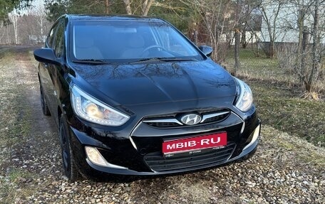 Hyundai Solaris II рестайлинг, 2013 год, 1 150 000 рублей, 1 фотография