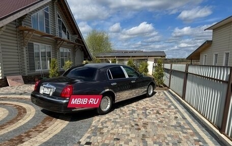 Lincoln Town Car III рестайлинг, 1999 год, 870 000 рублей, 4 фотография