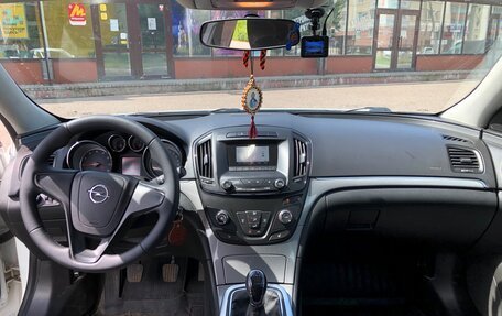 Opel Insignia II рестайлинг, 2014 год, 1 250 000 рублей, 10 фотография