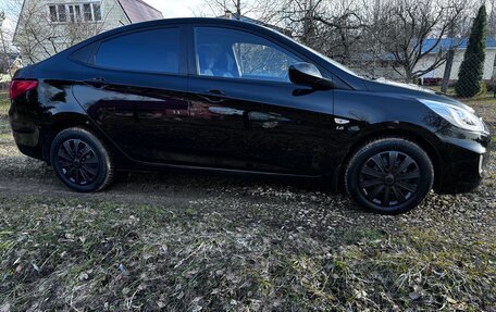 Hyundai Solaris II рестайлинг, 2013 год, 1 150 000 рублей, 9 фотография