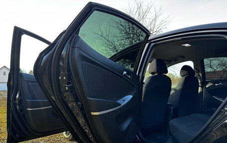 Hyundai Solaris II рестайлинг, 2013 год, 1 150 000 рублей, 17 фотография