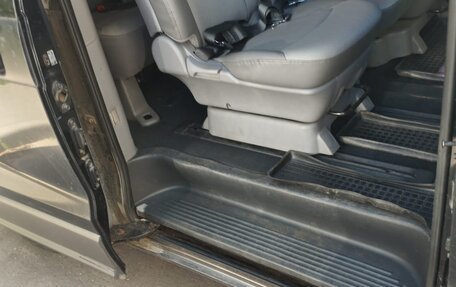 Hyundai H-1 II рестайлинг, 2008 год, 950 000 рублей, 7 фотография