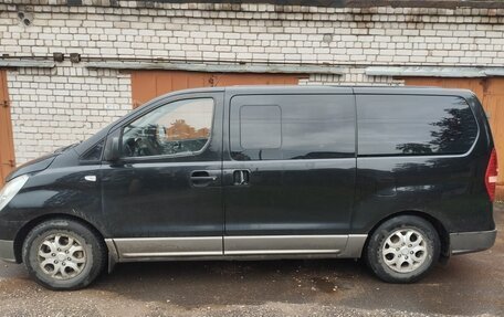 Hyundai H-1 II рестайлинг, 2008 год, 950 000 рублей, 6 фотография