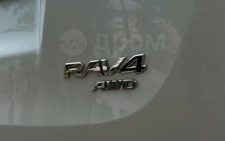 Toyota RAV4, 2014 год, 1 990 000 рублей, 3 фотография