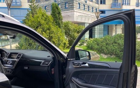 Mercedes-Benz GL-Класс, 2015 год, 4 000 050 рублей, 22 фотография