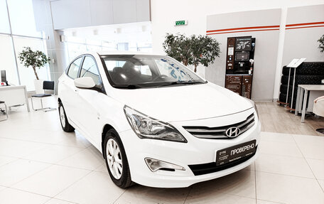 Hyundai Solaris II рестайлинг, 2016 год, 935 000 рублей, 3 фотография