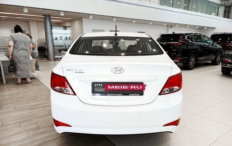 Hyundai Solaris II рестайлинг, 2016 год, 935 000 рублей, 7 фотография